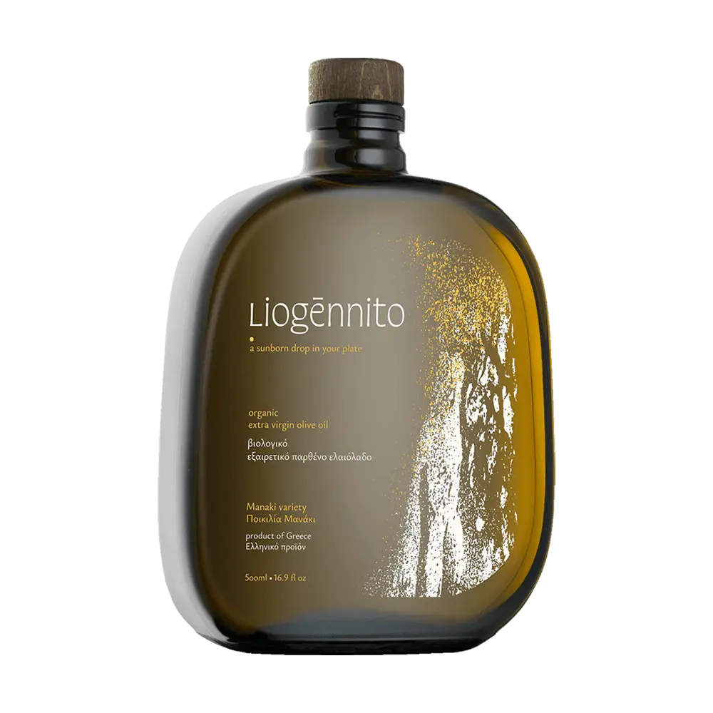 Liogennito Manaki Organic extra virgin olive oil bottle front view